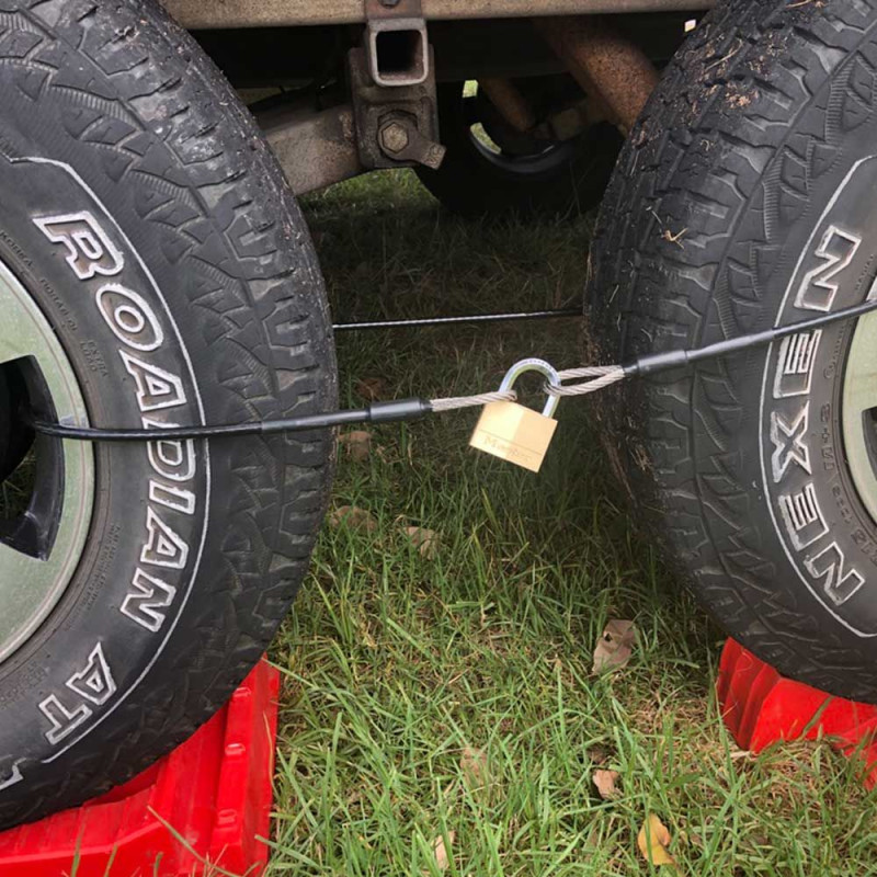 outback tracks wheel lock cable