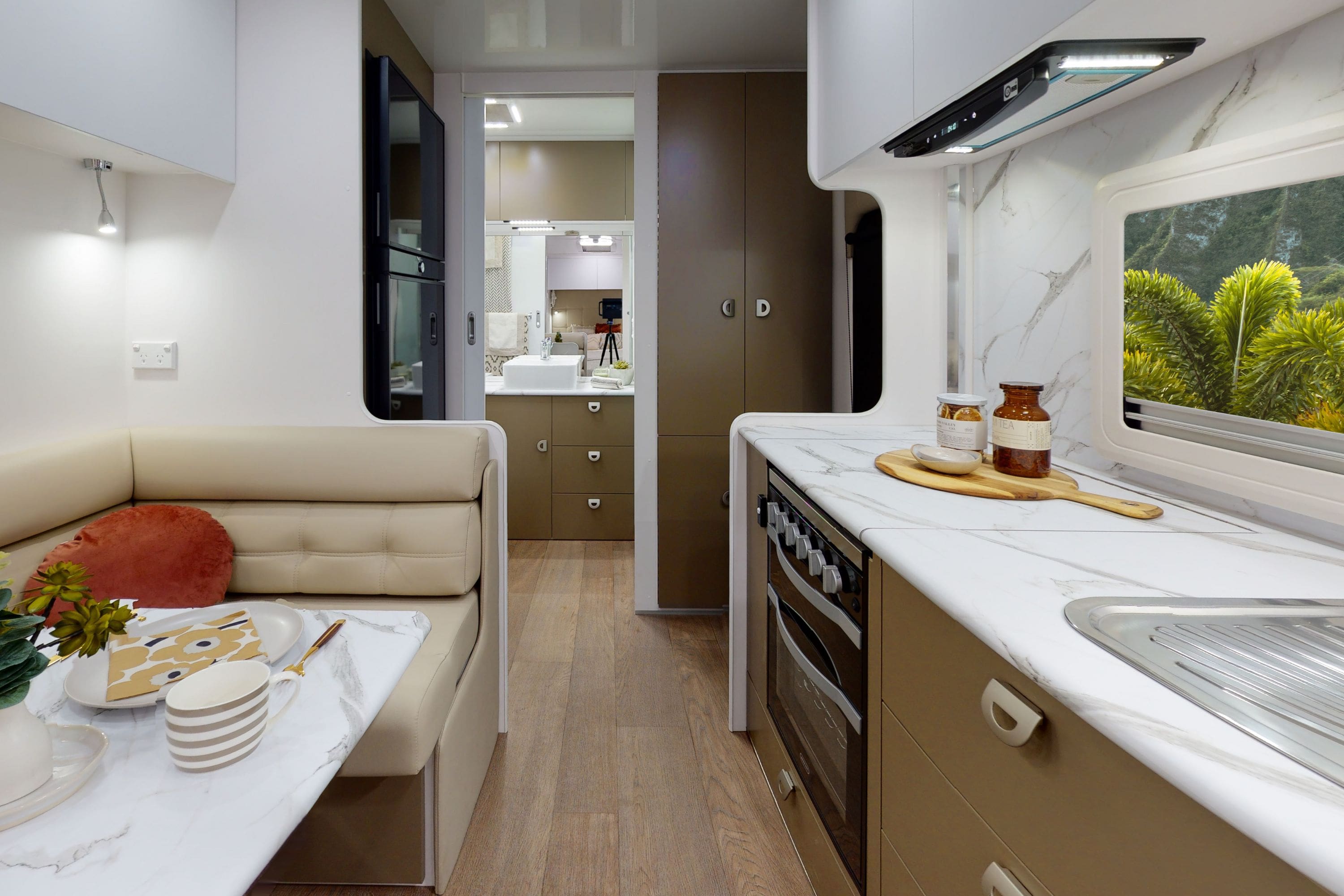 25+ Wonderful RV Kitchen Storage Ideas You Need To Try For Your