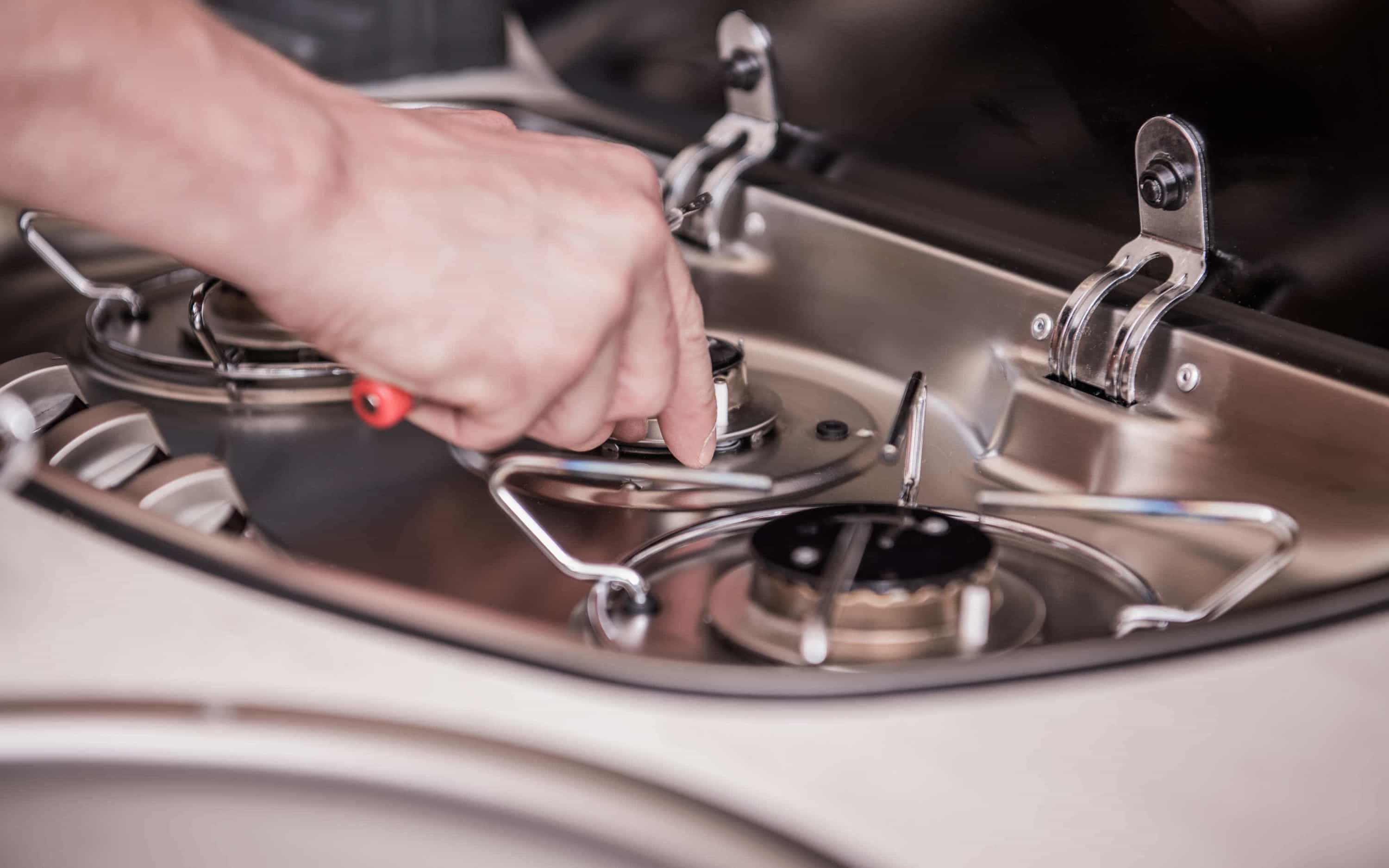 Common Caravan Problems How To Fix Caravan Issues Lewis RV