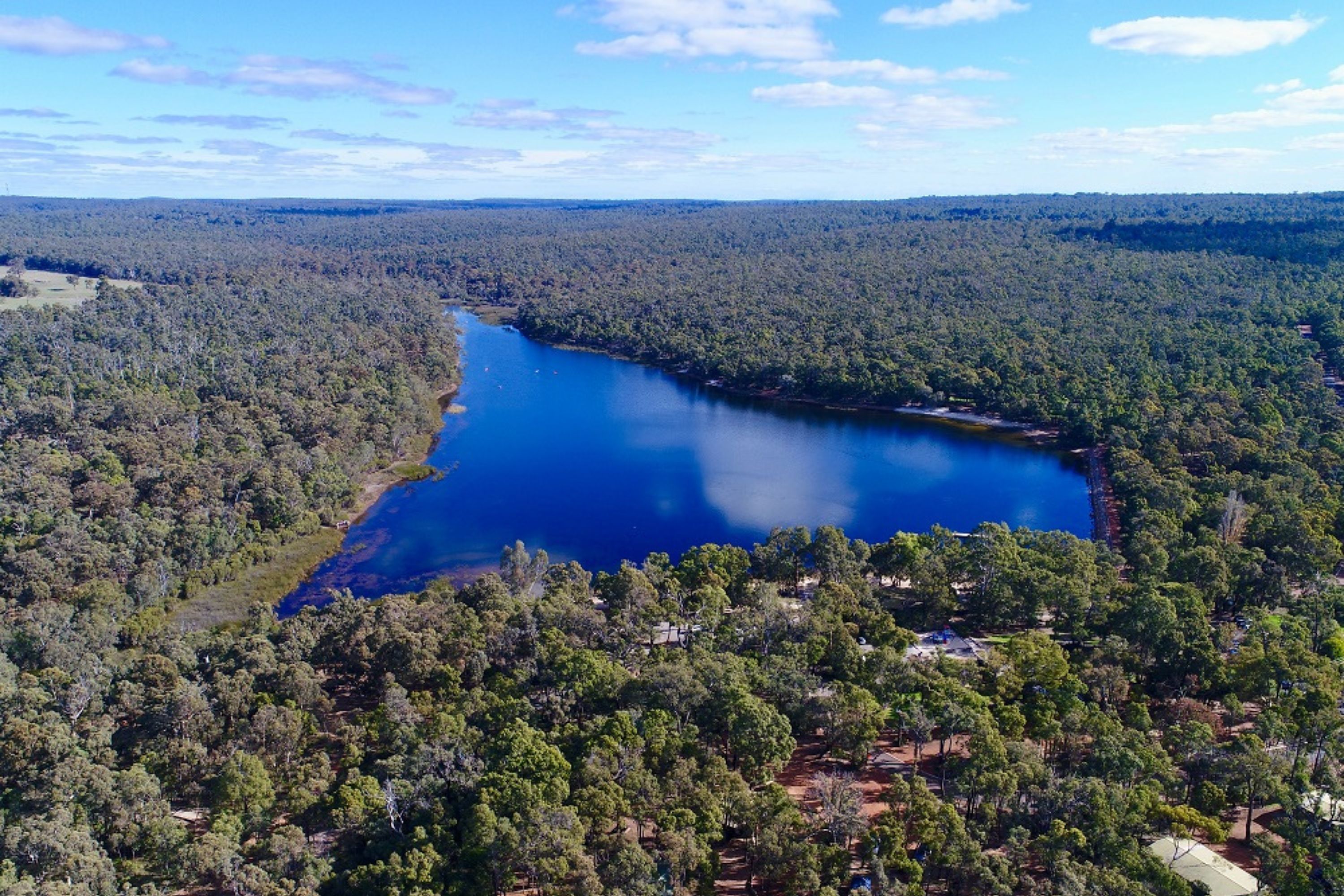 Lake Leschenaultia in Perth Darling Ranges